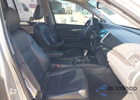 2017 Honda Ridgeline Rtl-T из США, поврежденный, VIN 5FPYK2F62HB002146